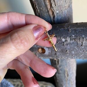 Vintage 18K Portuguese Gold Crucifix Cross Pendant Charm